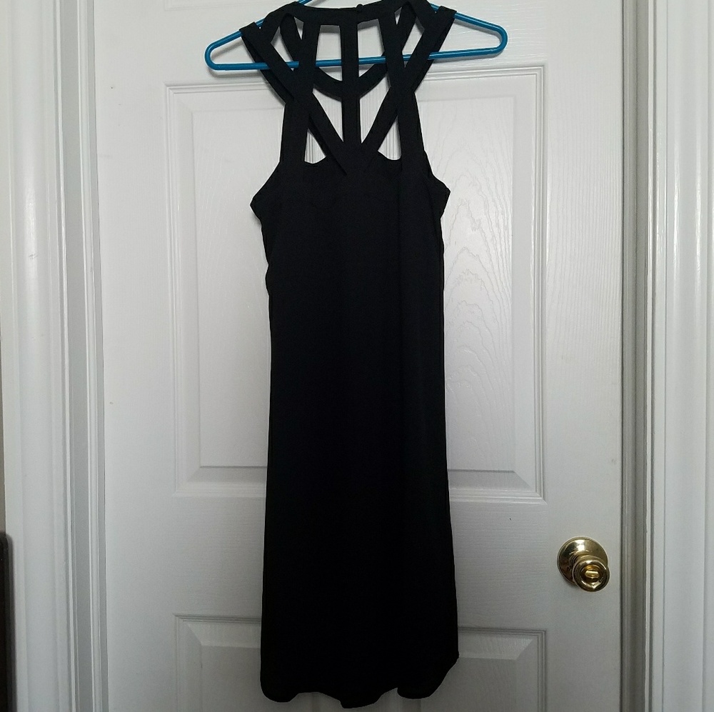 🖤 BCBG MAXAZRIA Black strappy dress🖤 - Picture 3 of 4